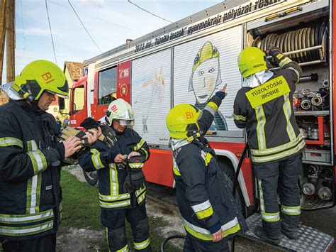 Önkéntes tűzoltók