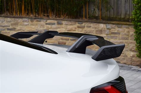 Üvegszálas spoiler