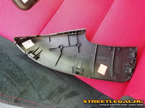 Ajtókárpit leszerelése