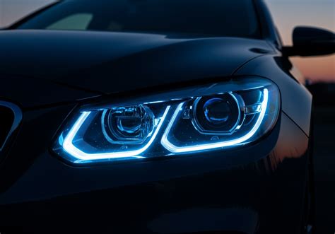 Aktív Xenon fényszórók működése