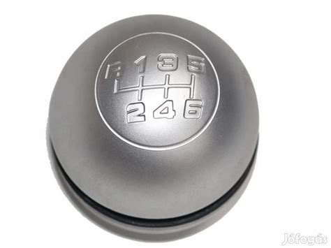 Alfa Romeo váltógombok