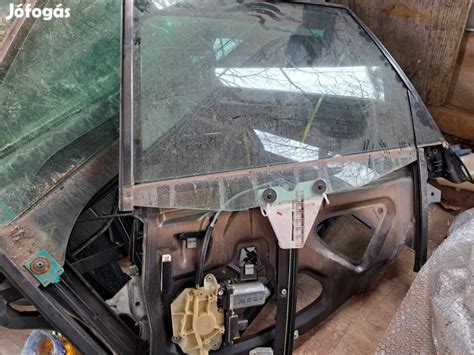 Audi A3 ablakemelő szerkezete