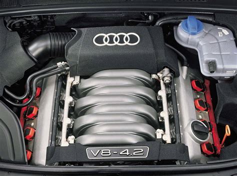 Audi S4 V8 motor vezérlés