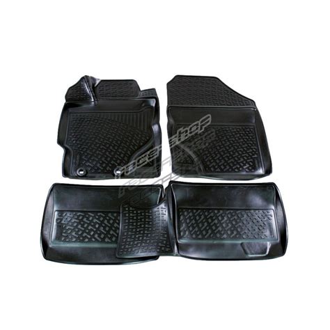 Autó gumiszőnyeg peremmel