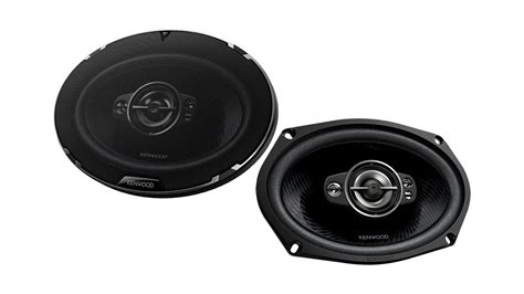 Autó hangszóró rendszer
