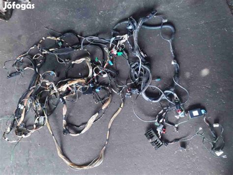 Autó kábelköteg