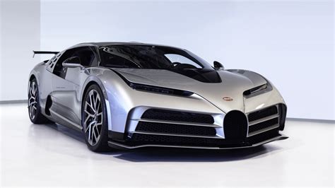 Autó szélterelővel