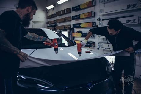 Autófóliázás bemutató