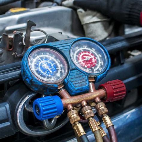 Autóklíma töltés folyamata