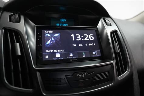 Autórádió beszerelése