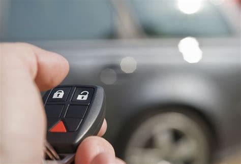 Autóriasztó szerelés