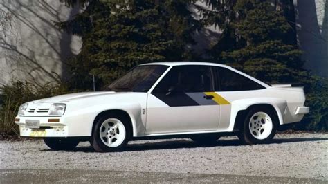 B-csoportos Opel Manta 400