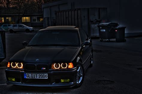 BMW E36 Angel Eyes fényszóró