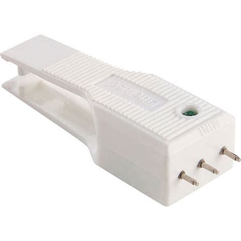 Biztosíték kiszedő csipesz és teszter