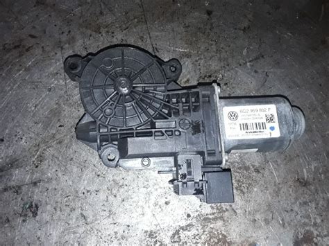 Chevrolet ablakemelő motor