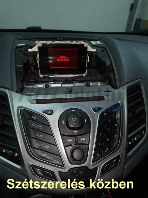 Clarion fejegység beszerelése