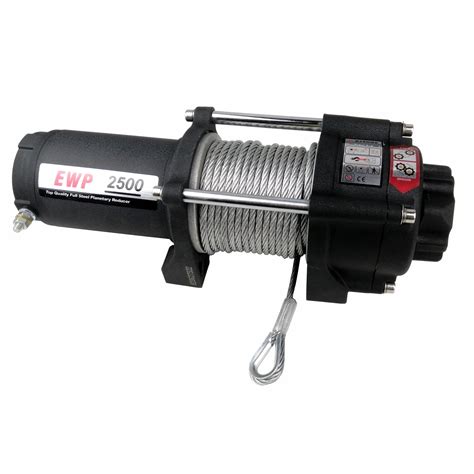 Csörlő terepjárón