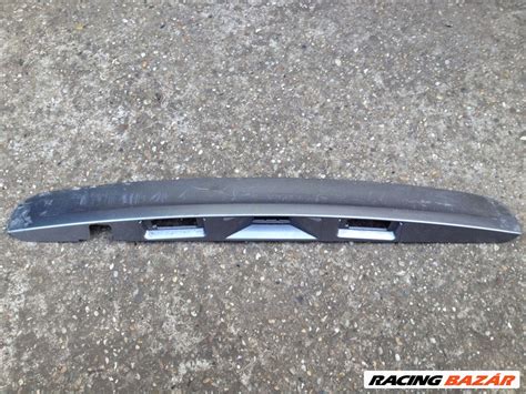 Csomagtér ajtó kilincs