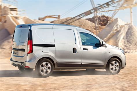 Dacia Dokker Raktér