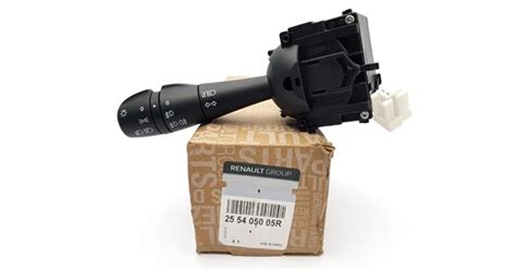 Dacia bajuszkapcsoló