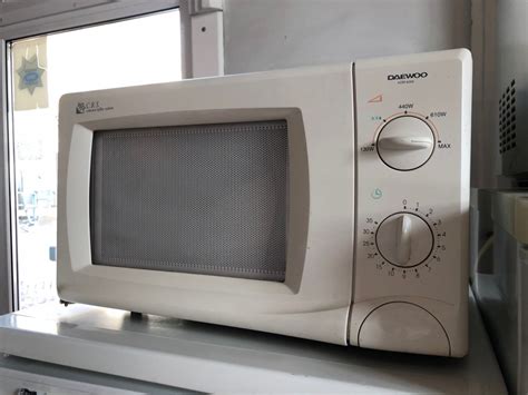 Daewoo KOR-6305 Mikrohullámú Sütő