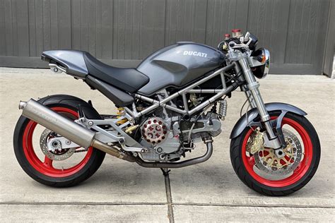 Ducati Monster 1000
