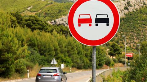 Előzés illusztráció