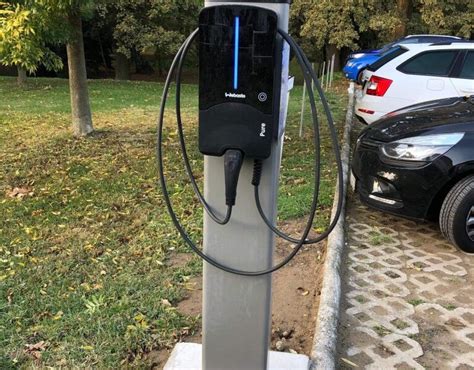 Elektromos autó töltő