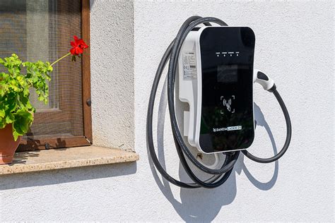 Elektromos autó töltő telepítése