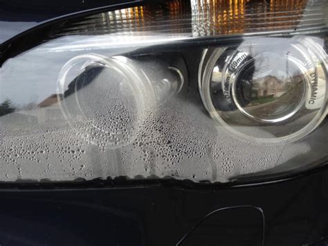 Fényszóró párásodás