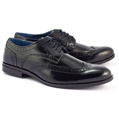 Férfi cipők válogatása