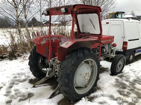 Fergusson 130 traktor