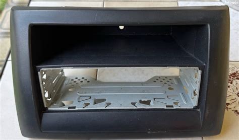 Fiat 500 1 DIN autórádió beépítő keret