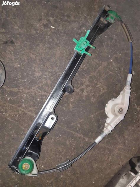 Fiat Punto 2 ablakemelő szerkezet