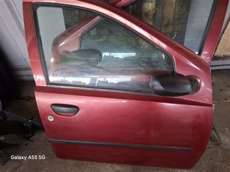 Fiat Punto 2 ajtó javítás