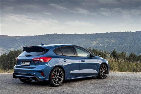 Ford Focus alufelnivel