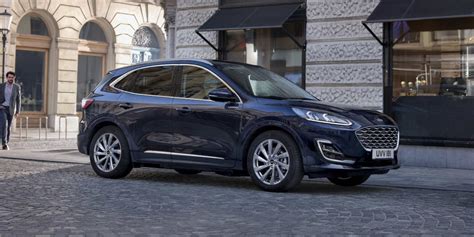 Ford Kuga Vignale Vezetés
