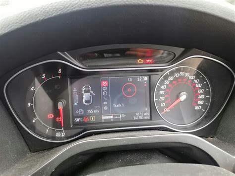 Ford Mondeo Convers+ kijelző