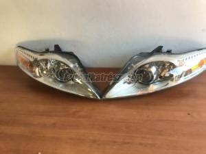 Ford Mondeo Fényszórók