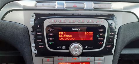 Ford Mondeo MK4 rádió