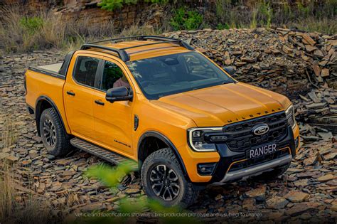 Ford Ranger Wildtrak első lámpái