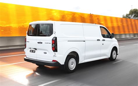 Ford Transit Custom raktere