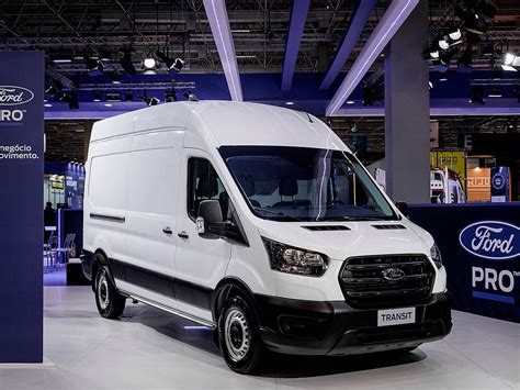 Ford Transit motortér