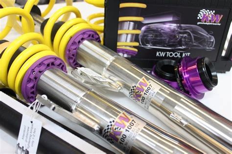 Futómű Shop matrica