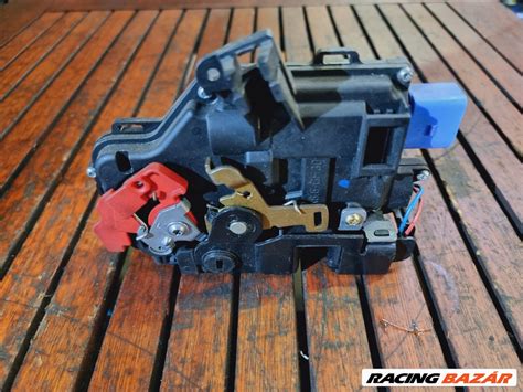 Golf IV Kombi Hátsó Zár