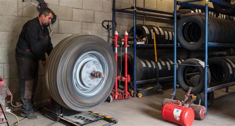 Gumiabroncs javítás