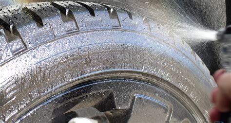 Gumiabroncs tisztítása