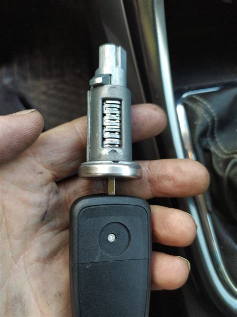 Gyújtáskapcsoló javítás