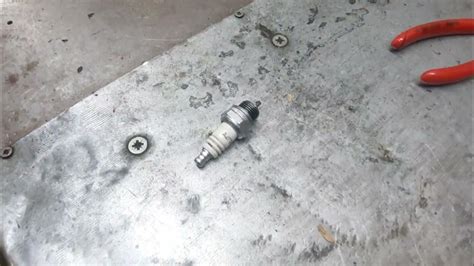 Gyújtógyertya hézag beállítása