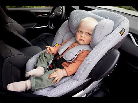 Gyermekülés bekötése